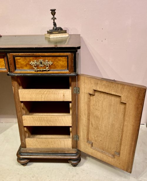 VICTORIAN BURR WALNUT PEDESTAL DESK - ADDITIONAL PHOTO 4