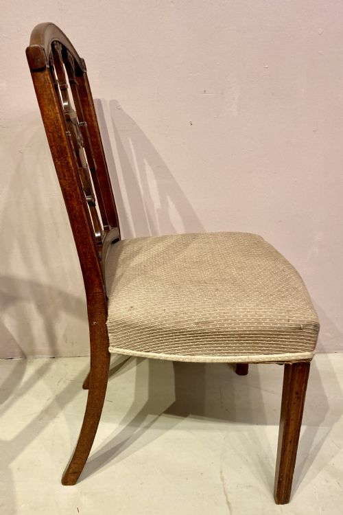 SET OF 6 CARVED HEPPLEWHITE MAHOGANY DINING CHAIRS - ADDITIONAL PHOTO 3