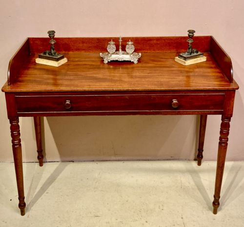 georgian mahogany writing dressing table - CATEGORY: ANTIQUE DRESSING TABLES - DATED GEORGIAN