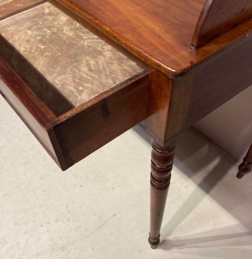 GEORGIAN MAHOGANY WRITING DRESSING TABLE - ADDITIONAL PHOTO 4