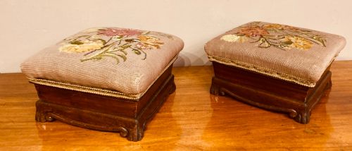 PAIR OF VICTORIAN MAHOGANY FOOTSTOOLS - ADDITIONAL PHOTO 1