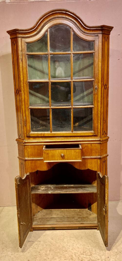 ANTIQUE WALNUT CORNER CUPBOARD - ADDITIONAL PHOTO 2