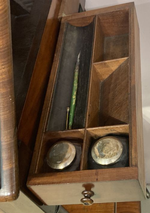 GEORGIAN MAHOGANY WHATNOT POSSIBLY GILLOWS - ADDITIONAL PHOTO 4