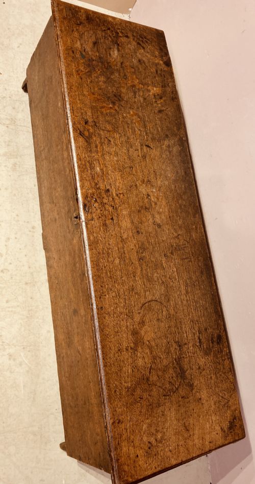 ANTIQUE OAK PLANK COFFER - ADDITIONAL PHOTO 3