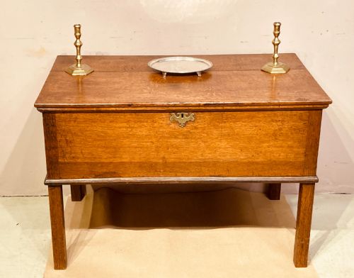 GEORGIAN OAK CHEST WITH FITTED INTERIOR - ADDITIONAL PHOTO 1