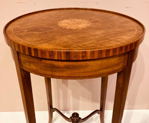 ANTIQUE CIRCULAR INLAID MAHOGANY LAMP TABLE - ADDITIONAL PHOTO 2
