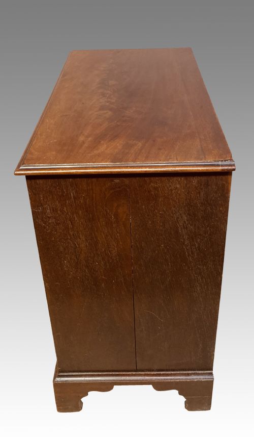 ANTIQUE GEORGIAN MAHOGANY CHEST OF DRAWERS - ADDITIONAL PHOTO 4