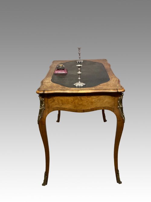 VICTORIAN BURR WALNUT WRITING TABLE - ADDITIONAL PHOTO 2