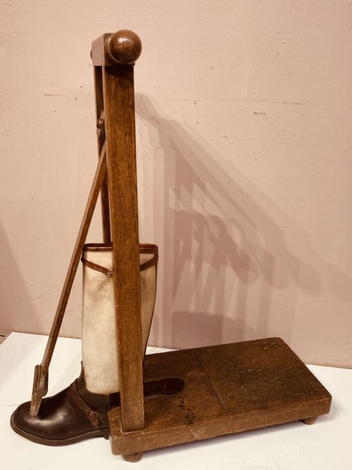 ANTIQUE TOM HILL OAK BOOT JACK - ADDITIONAL PHOTO 8