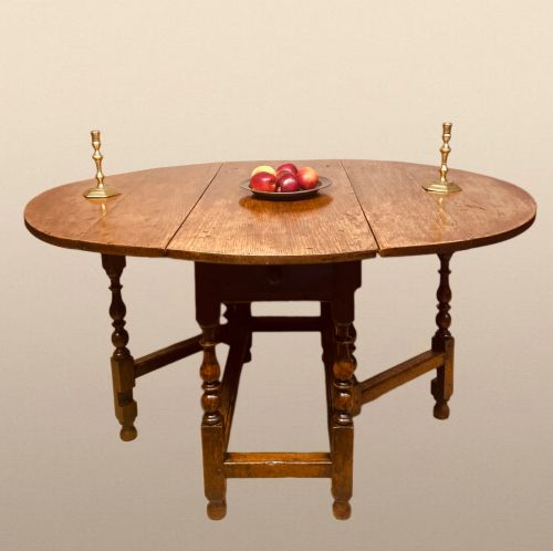 GEORGIAN OAK GATELEG TABLE