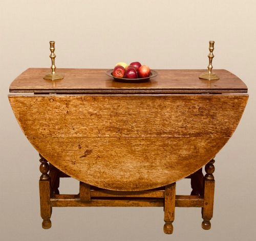 GEORGIAN OAK GATELEG TABLE - ADDITIONAL PHOTO 2