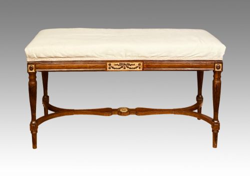 19TH CENTURY ROSEWOOD MUSIC STOOL BY CHARLES NOSOTTI