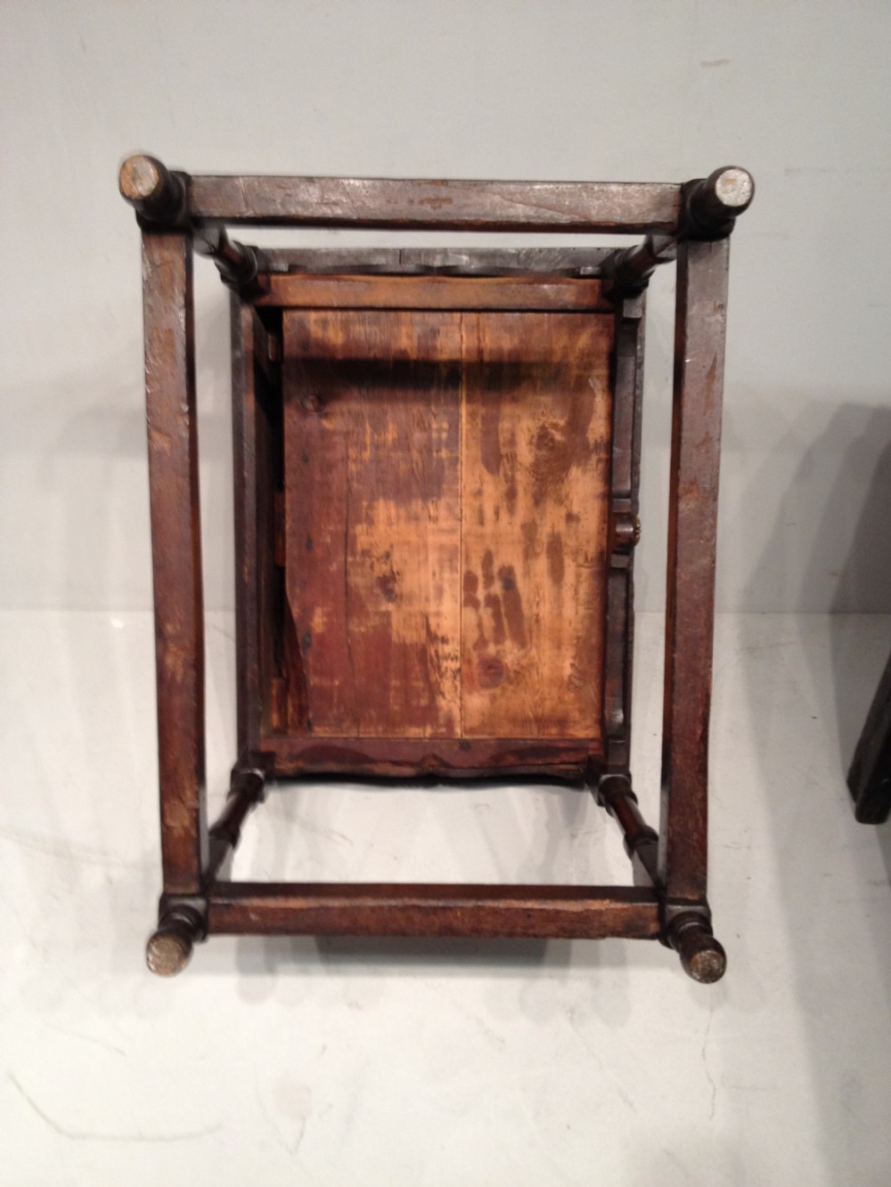 Queen Anne oak side table. View V