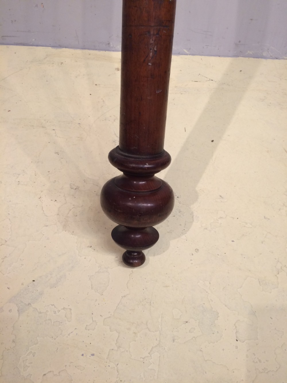 Large 19th century mahogany curtain pole. View III