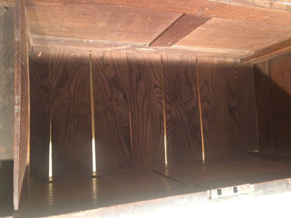 Small Queen Anne Welsh oak coffer. View IV