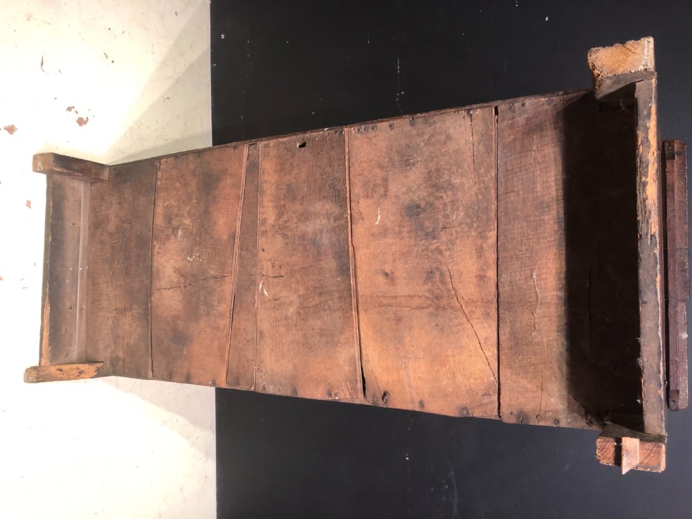 17th century carved oak coffer. View VI