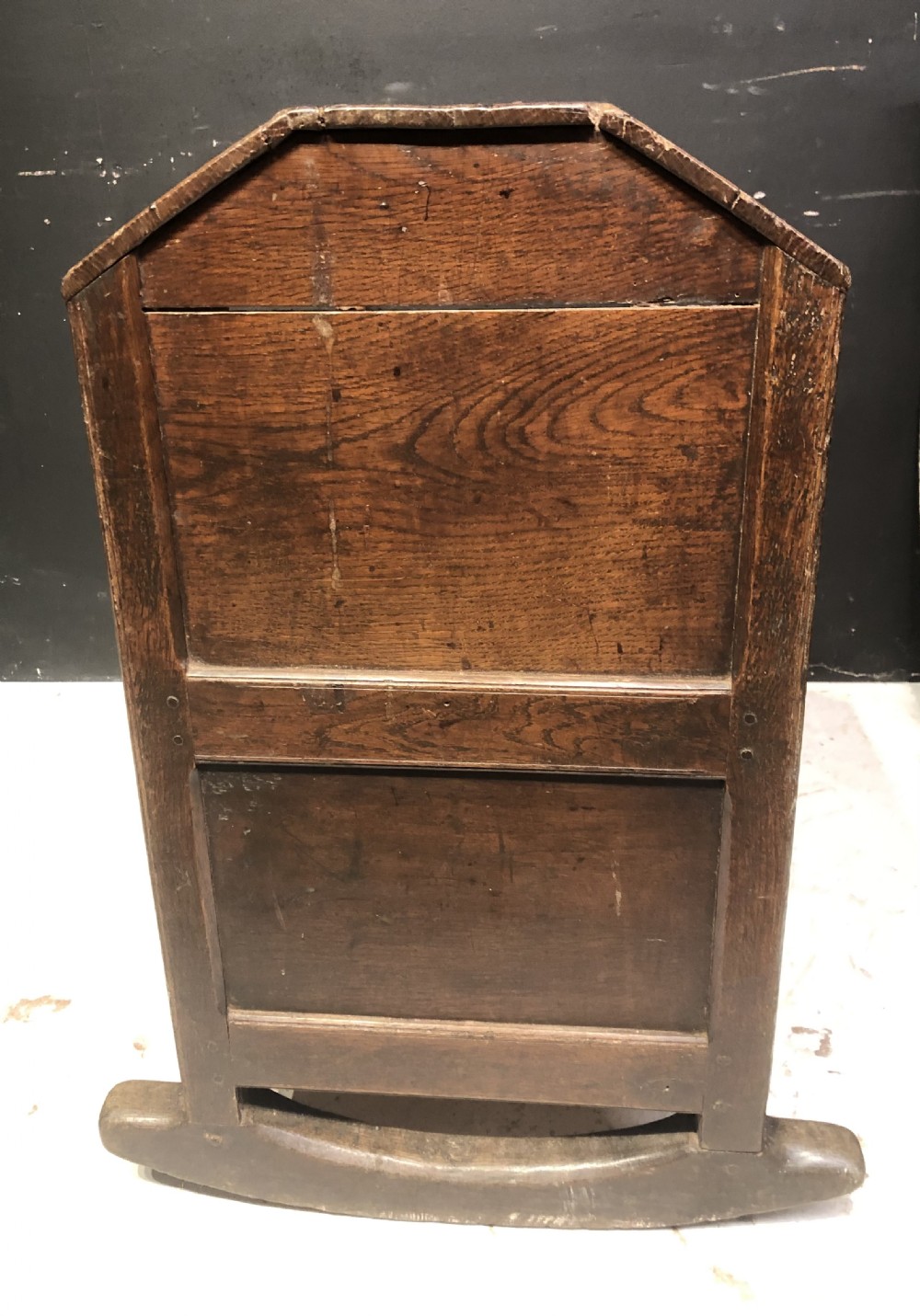18th century Welsh oak child's cradle. View VI