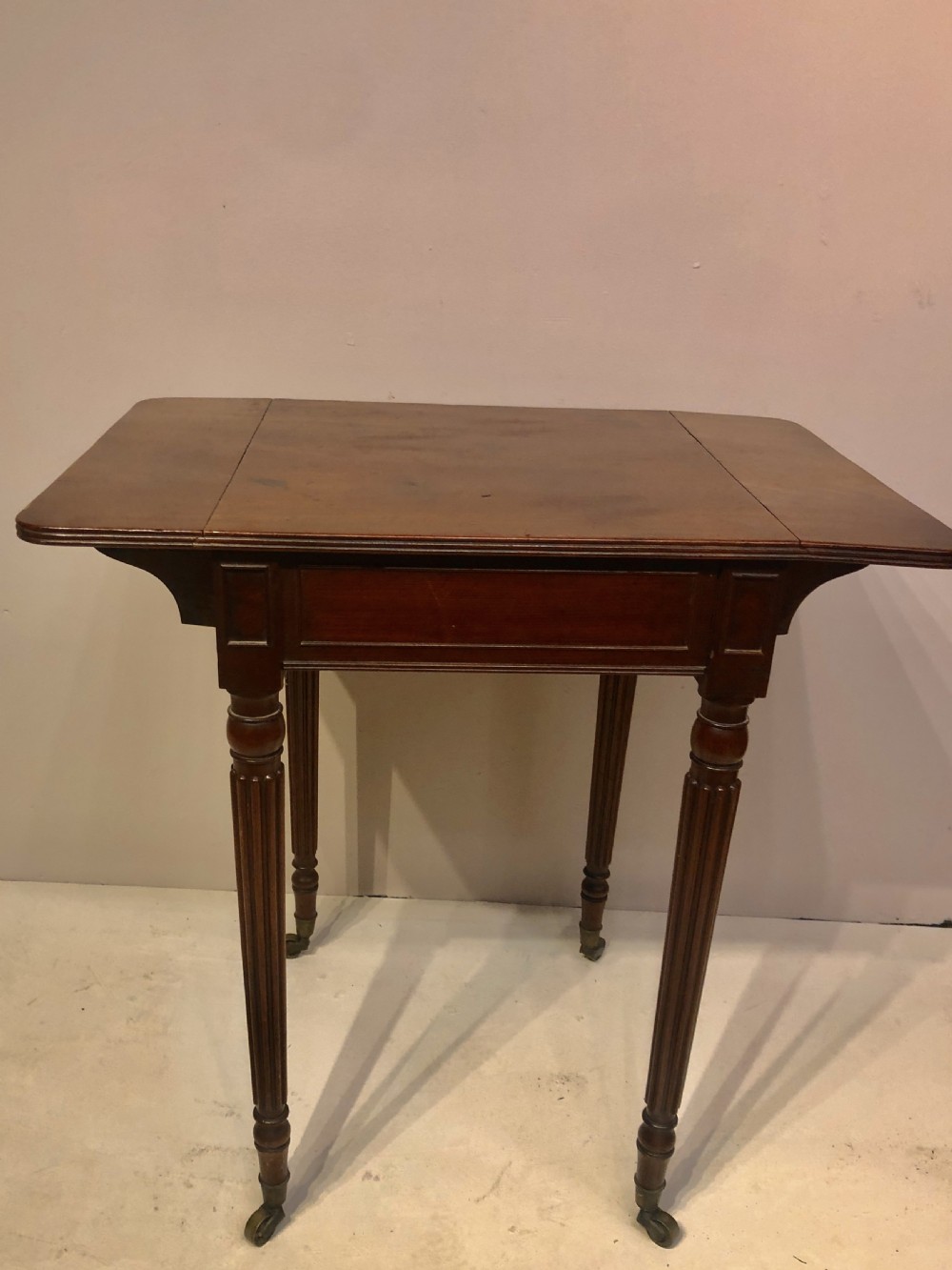 Small Georgian mahogany pembroke table stamped Gillows. View VI