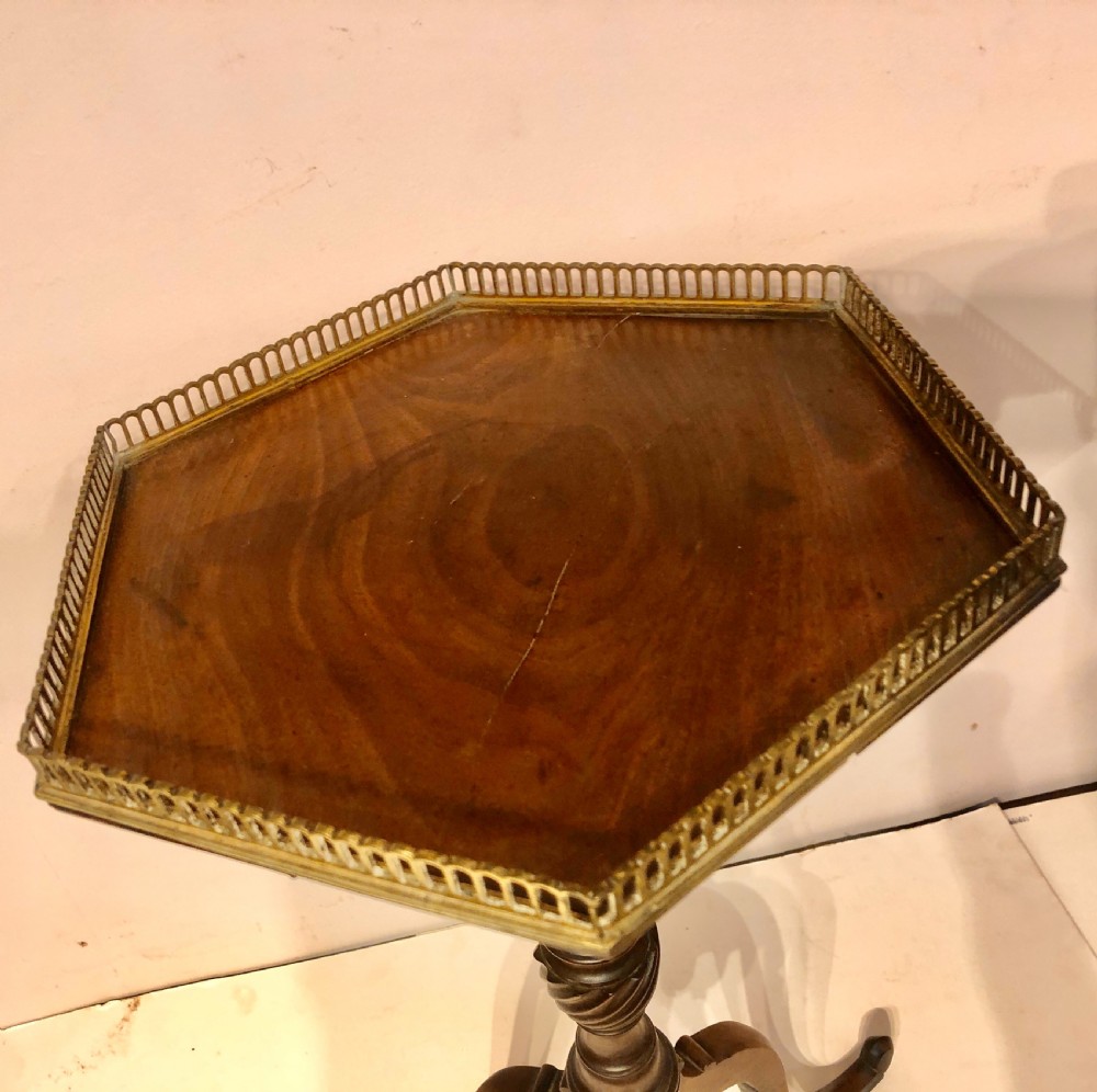 19th century mahogany wine table. View II
