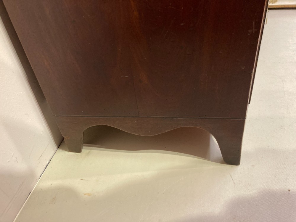 Admiral Nelson mahogany chest of drawers.  View VIII