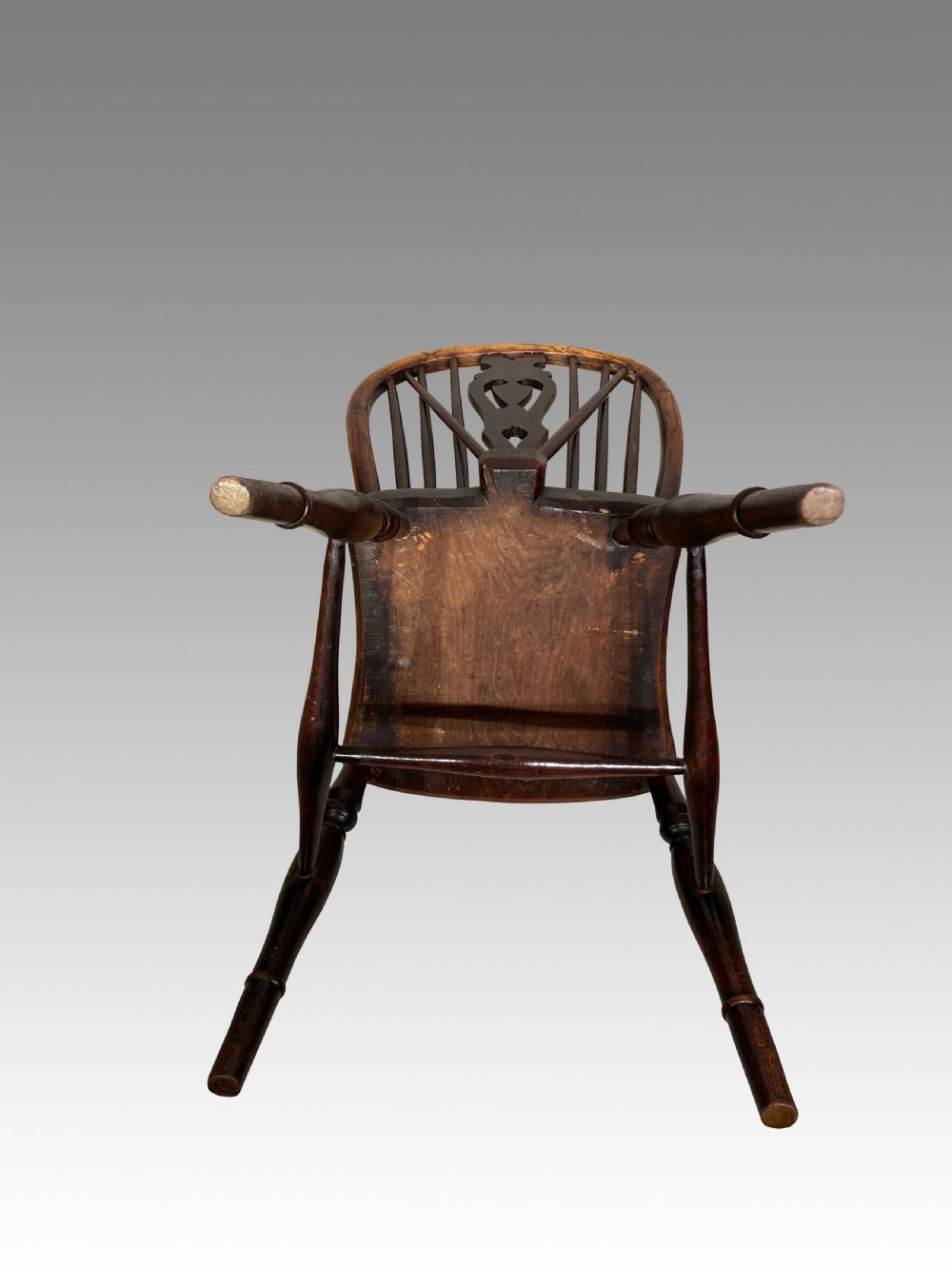 Set of 4 Georgian country Windsor chairs. View V