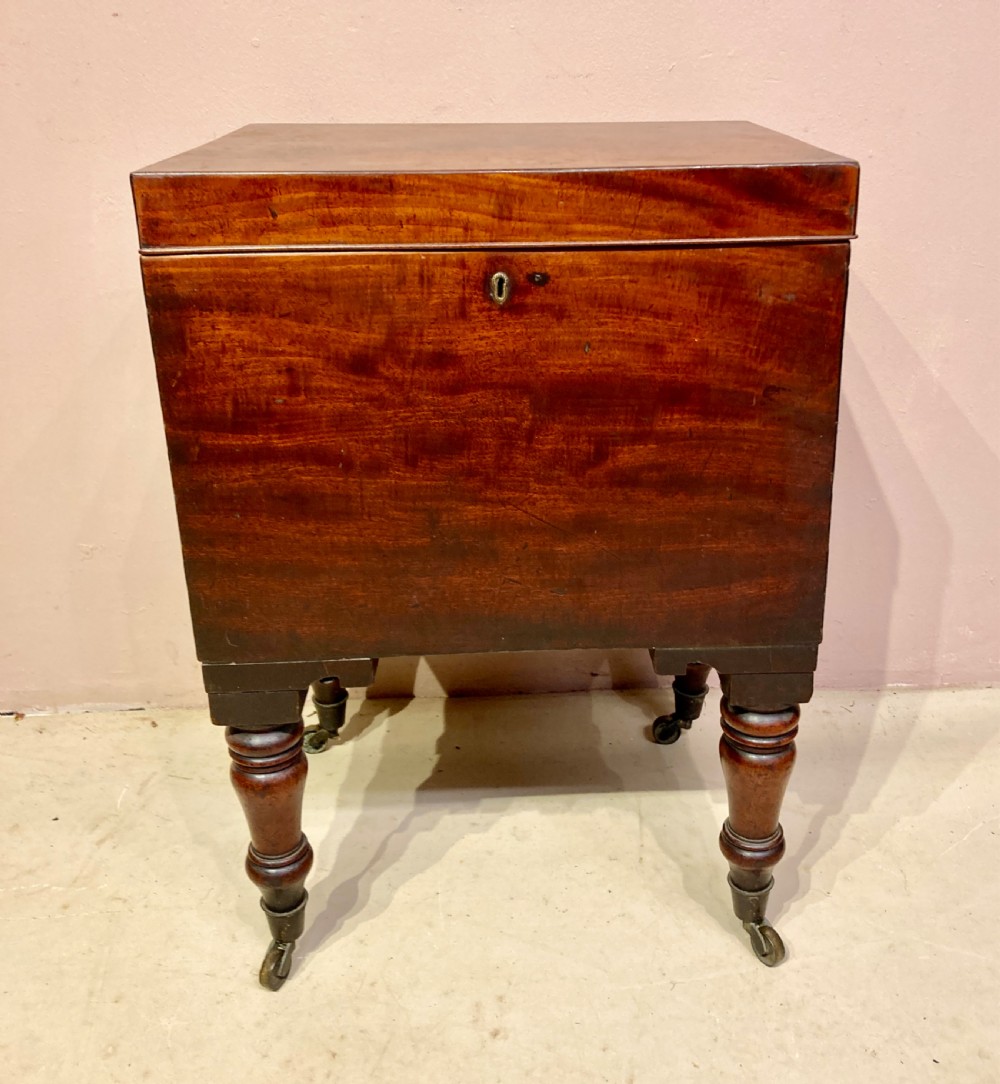 Georgian mahogany cellarette. View II