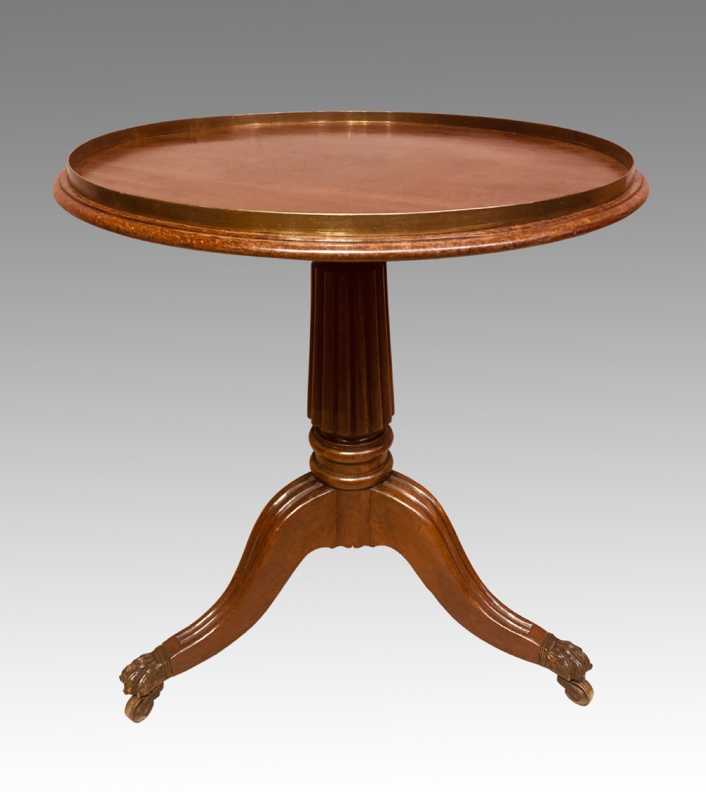 Georgian mahogany revolving butlers table.