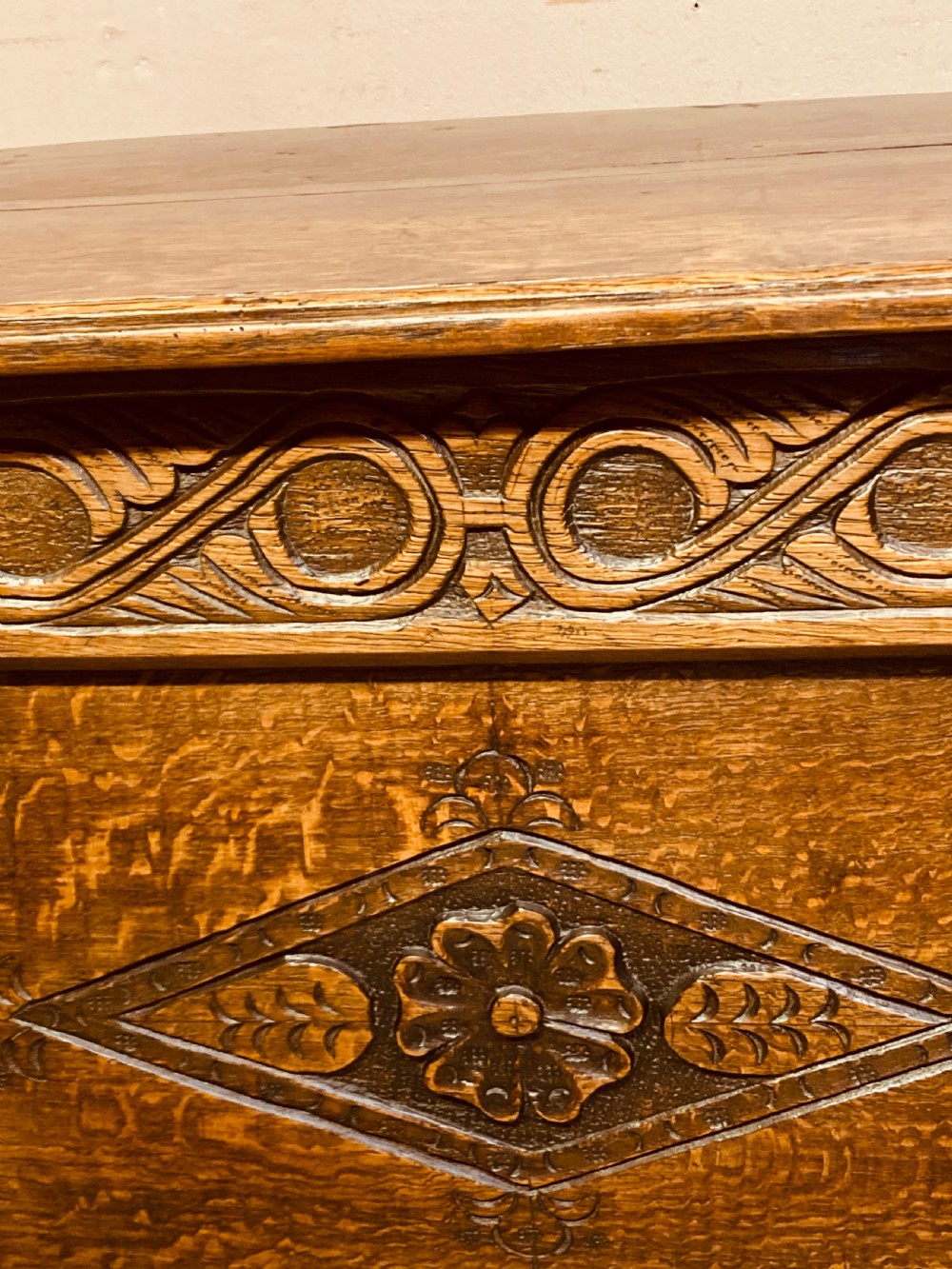 17th century carved oak coffer. View III