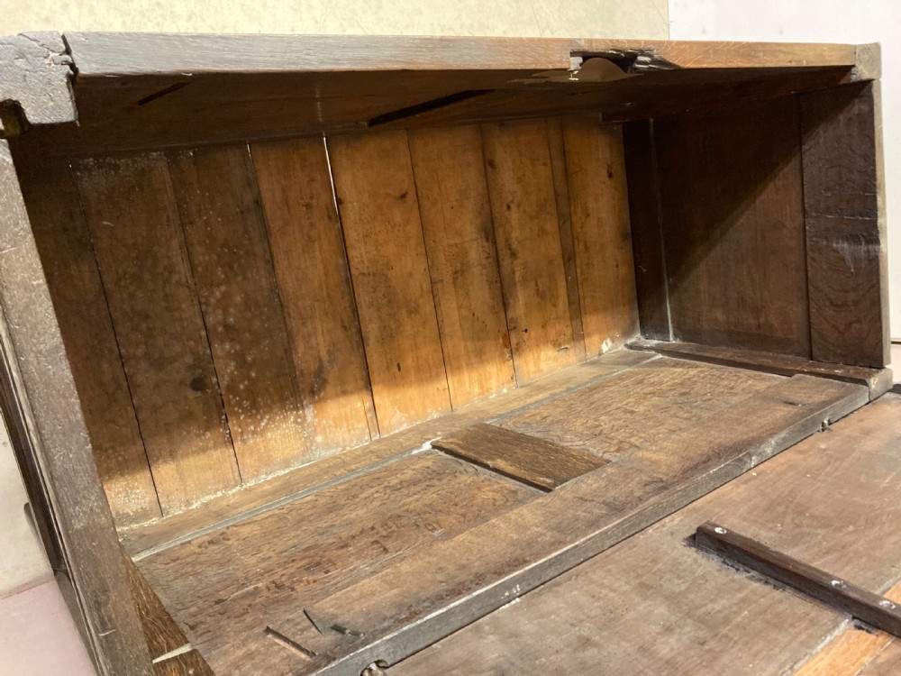 17th century carved oak coffer. View VI