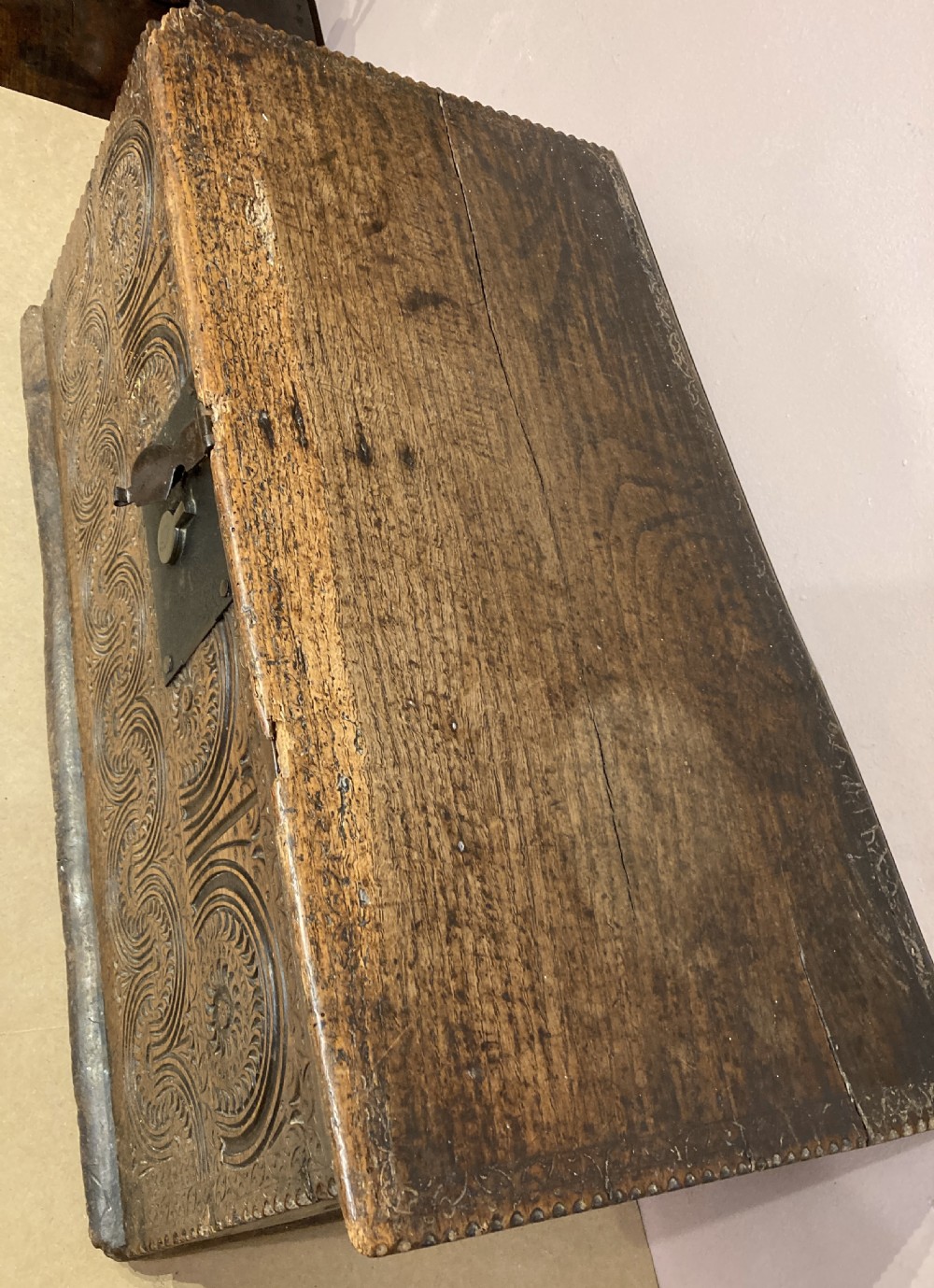 A 17th century oak six plank box.  View V