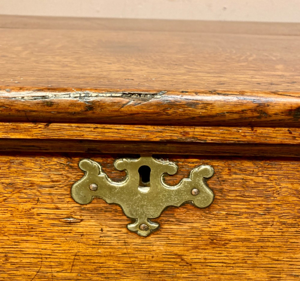 Georgian oak chest with fitted interior. View VIII