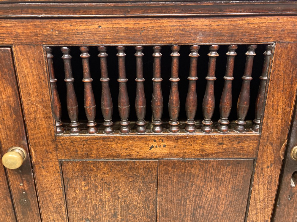 Georgian Welsh oak dresser base. View II