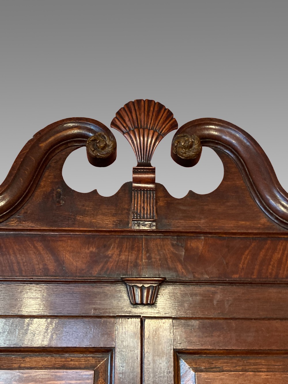 Georgian oak hanging corner cabinet. View IV