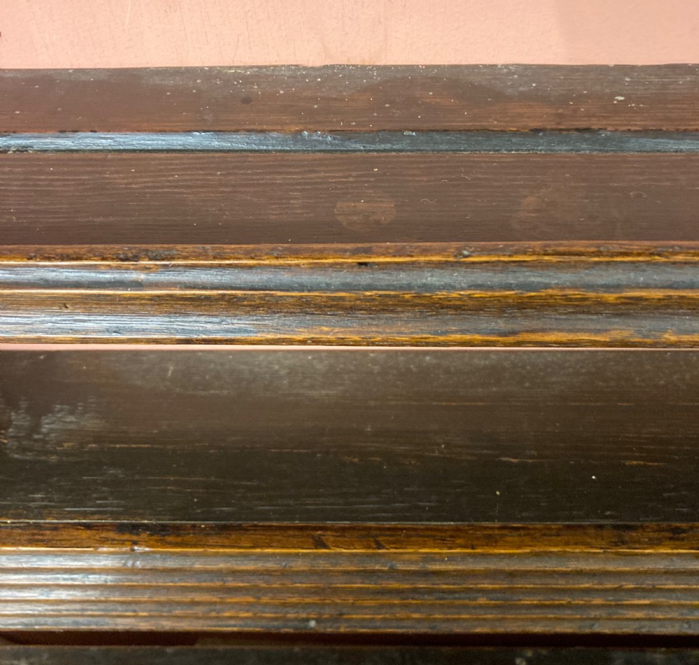 Geo III oak delft rack. View III