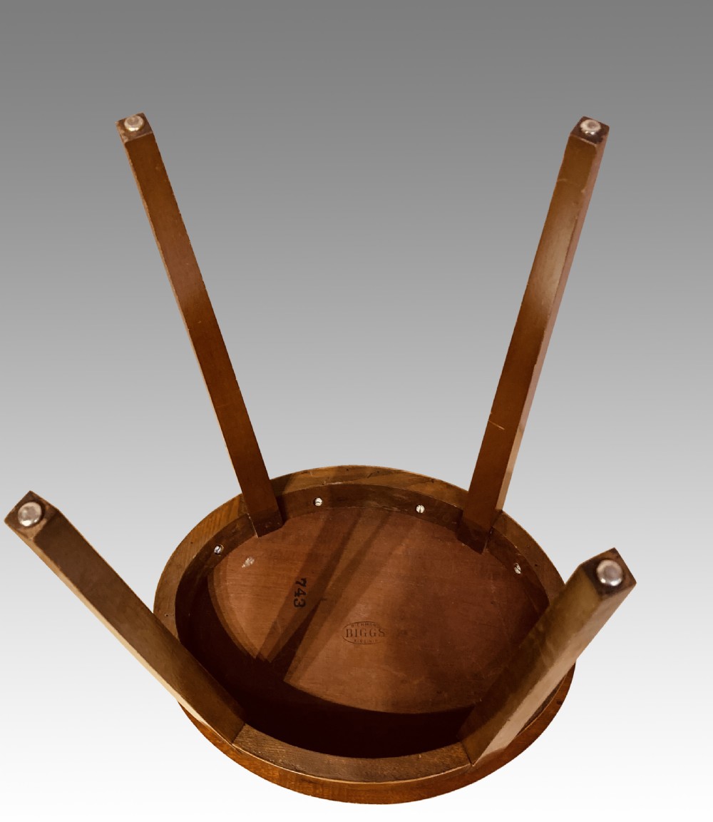 Pair of oval mahogany lamp tables. View III