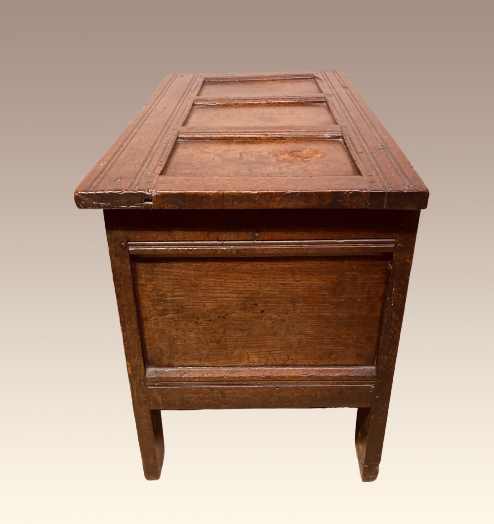 Small Charles I oak coffer.  View VII