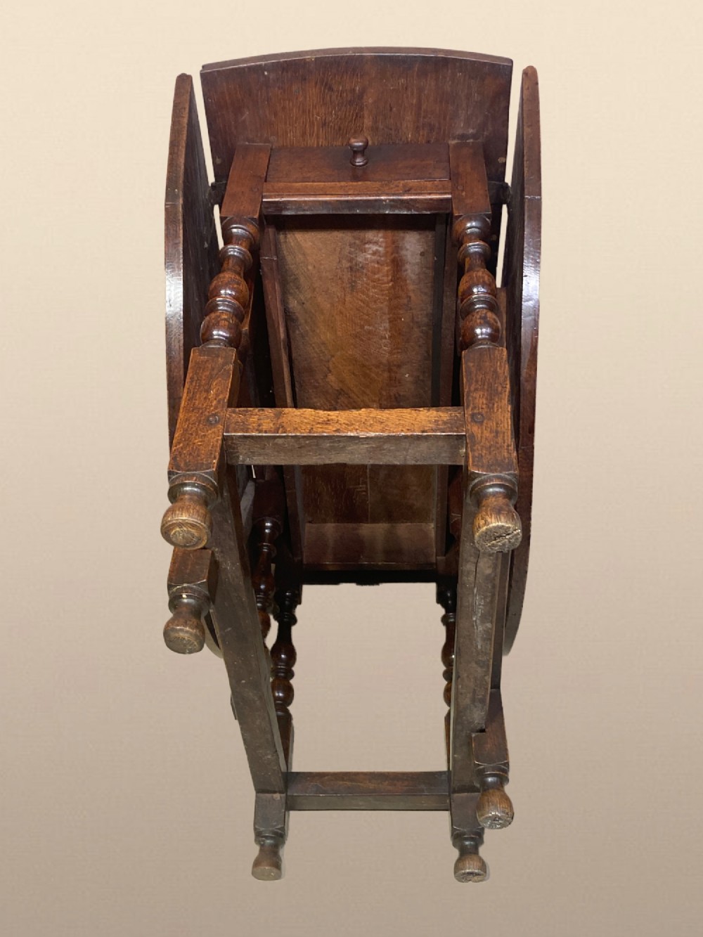 Georgian oak Gateleg table. View IV