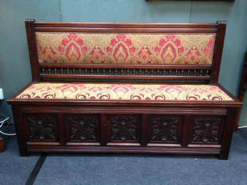 Oak Hall Settle/bench by Gillows of Lancaster
