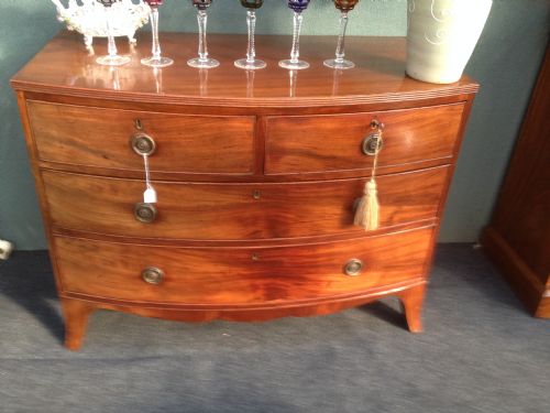 Victorian Mahogany Bow Front Chest of Drawers