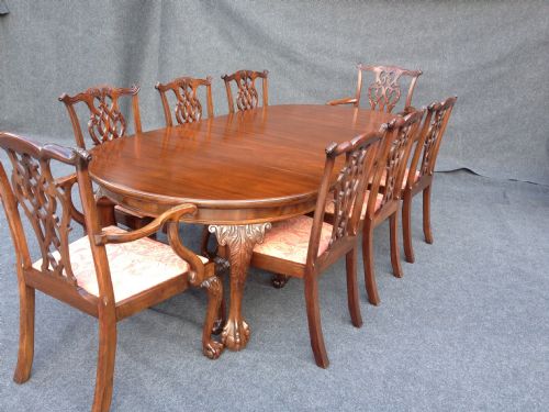 Mahogany Wind-out Dining Table and 8 Chairs