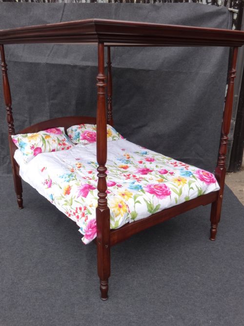 Excellent Quality Double Mahogany Four Poster Bed