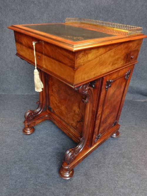 Top Quality Burr Walnut Davenport Desk