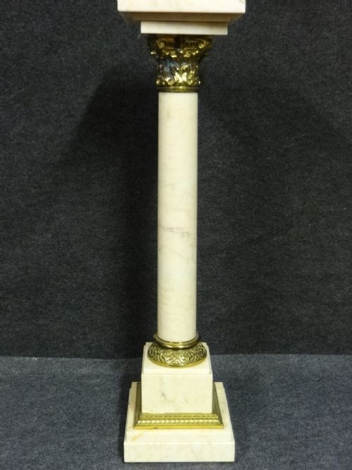 STUNNING MARBLE COLUMN WITH BRASS LAMP - ADDITIONAL PHOTO 1