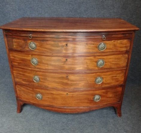Good Regency Bowfront Chest of Drawers