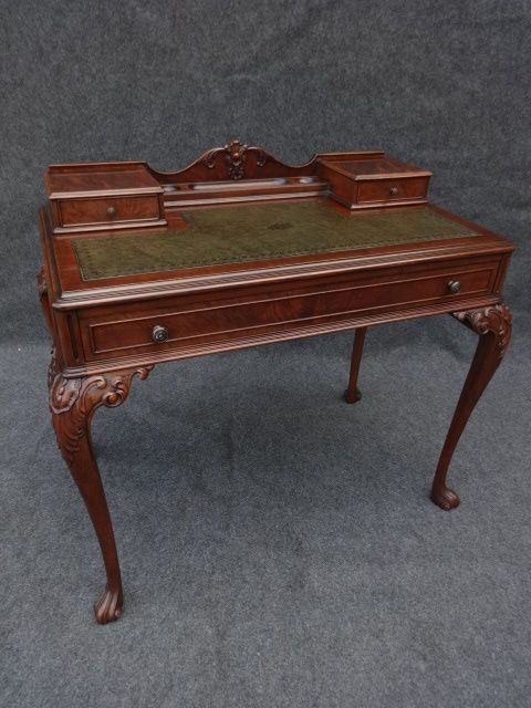 Ladies Mahogany Writing Desk