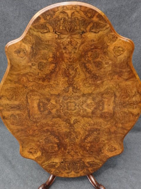 Superb Burr Walnut Dining Table
