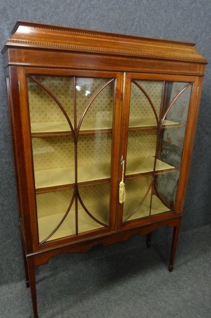 Inlaid Mahogany Display Cabinet, China Cabinet.