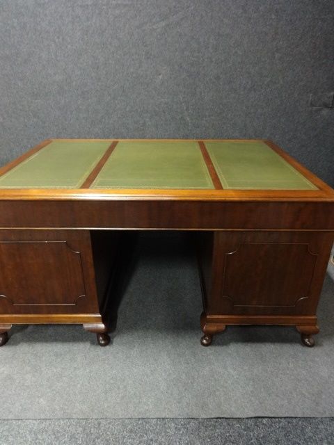 fig 1. Mahogany Pedestal Desk