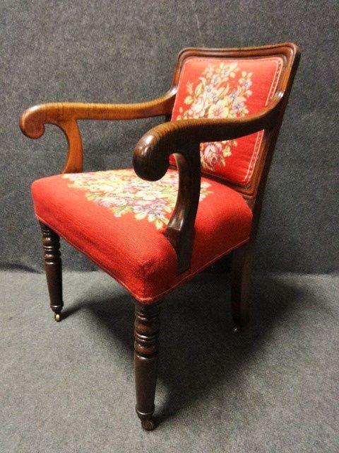 Excellent Quality Regency Mahogany Desk Chair