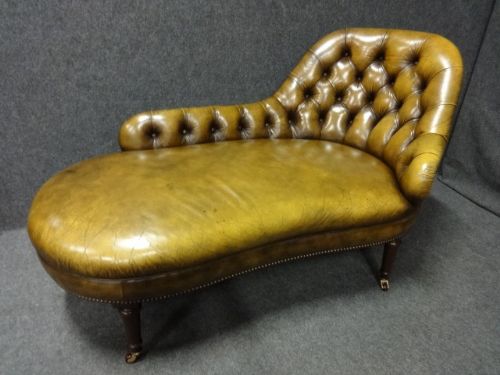 Stunning Leather Chaise Lounge
